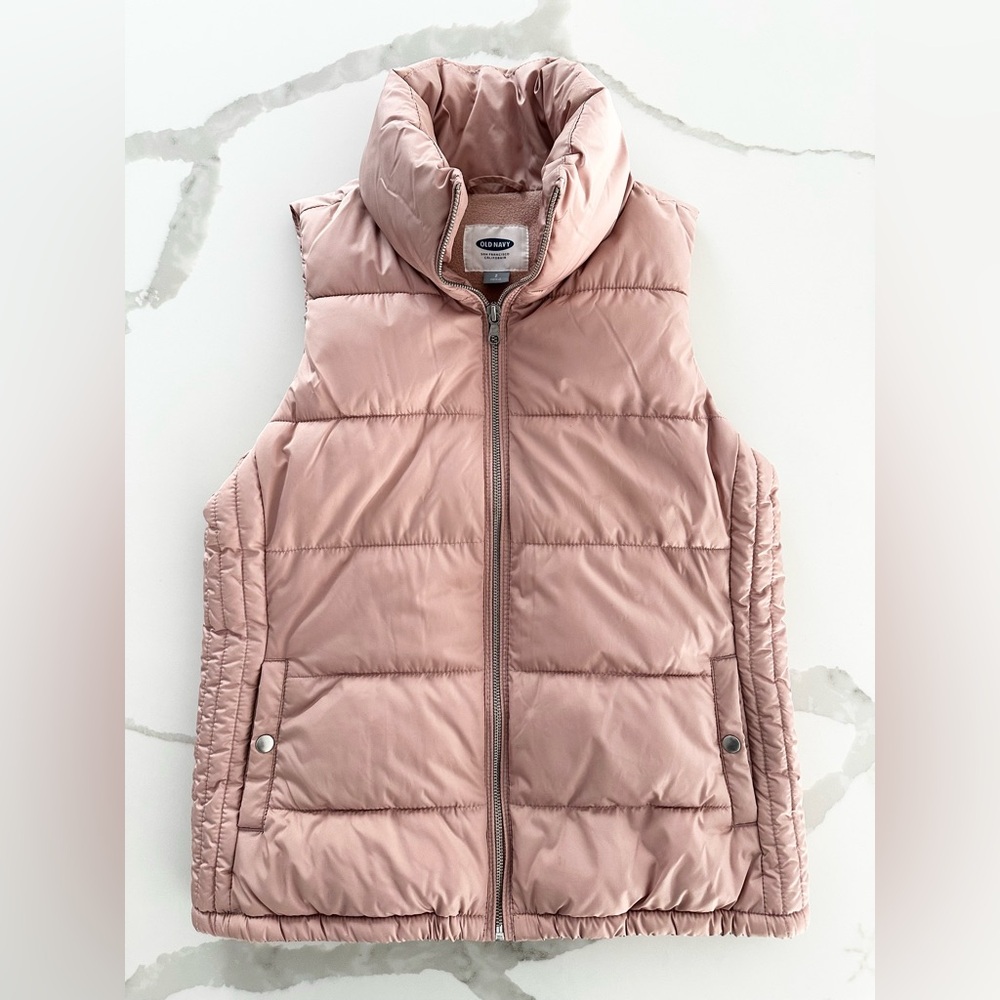Old Navy Pink Puffer Vest Size Small